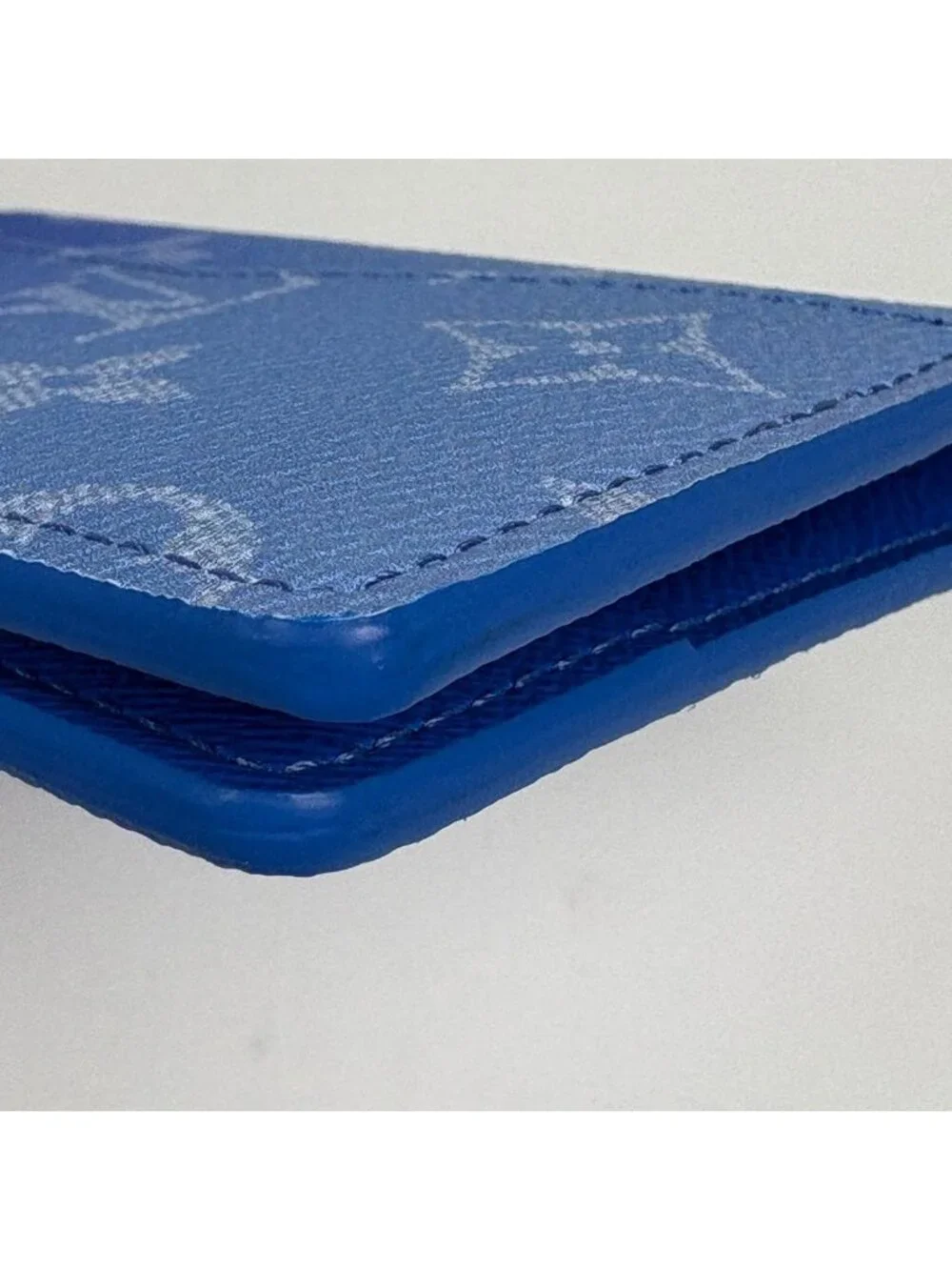 Louis Vuitton Pocket Organizer Card Case Monogram Clouds Blue